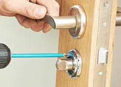 Gallery Locksmith Store Atlanta, GA 404-662-2783 Gallery Locksmith Store Atlanta, GA 404-662-2783 - 6-Lock-Repair